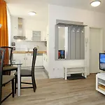 Residenz Unter Den Linden 10 Apartment *