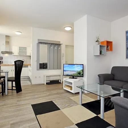 Lägenhet Residenz Unter Den Linden 10 *